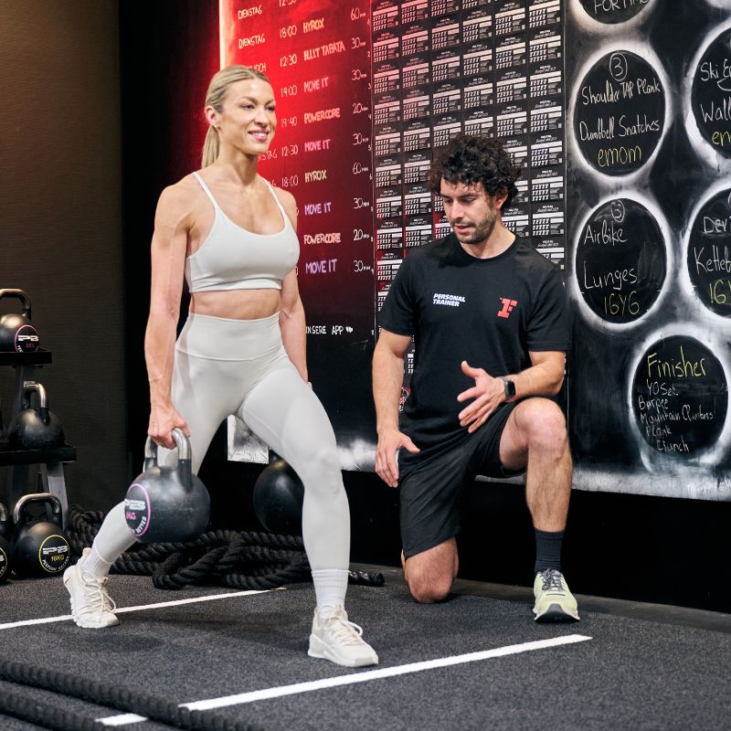 Patrick beim Personal Training im Studio